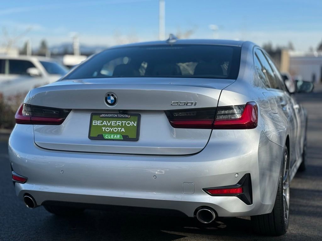 Used 2019 BMW 330i Sedan w/ Premium Package image 5