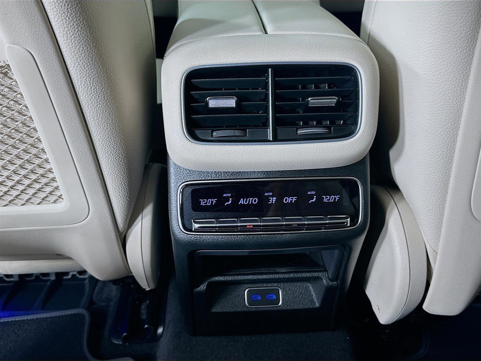 Used 2026 Mercedes-Benz GLS 450 4MATIC image 33