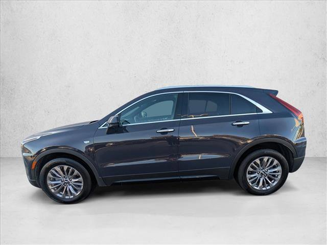 Used 2025 Cadillac XT4 Premium Luxury image 8