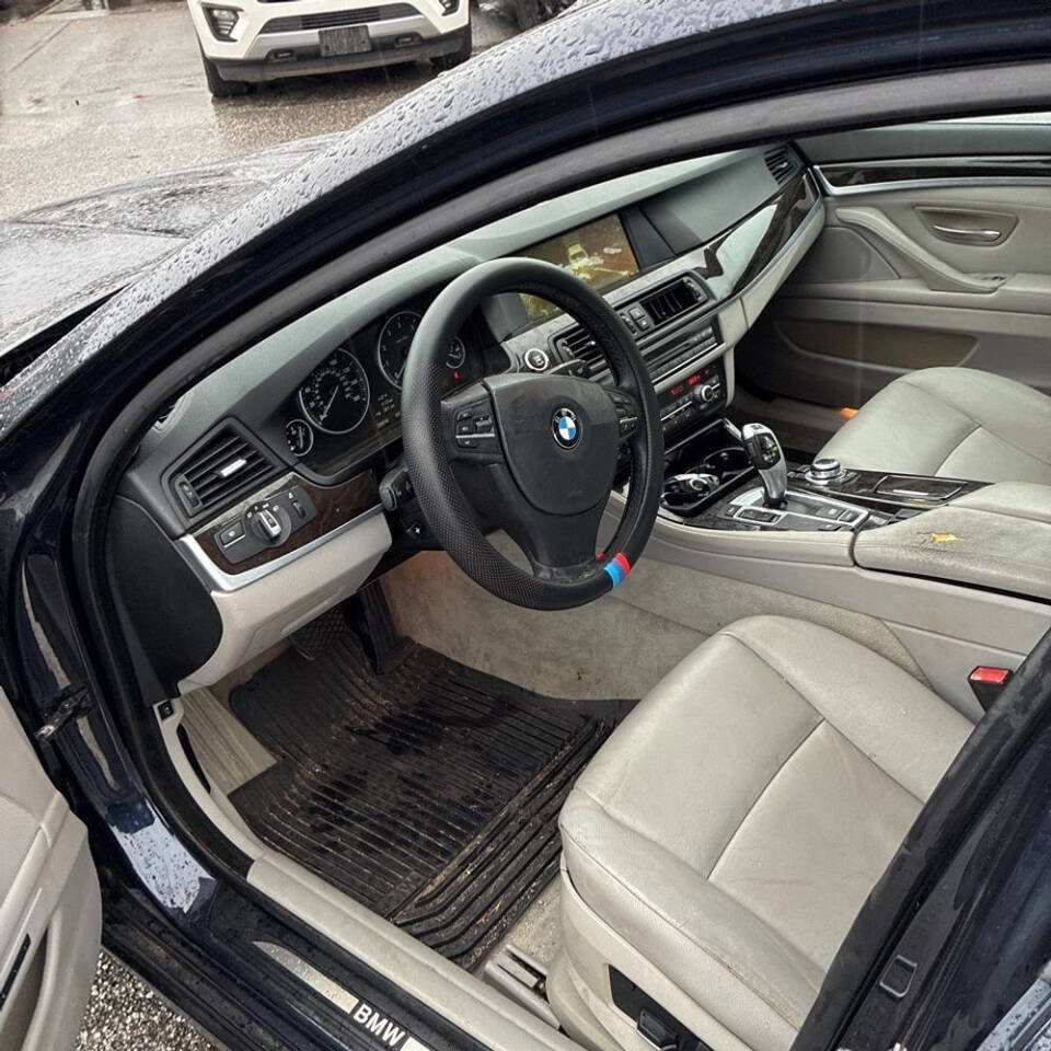 Used 2013 BMW 535i 535i 4dr Sedan image 2