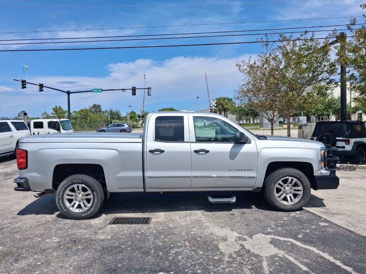 Used 2014 Chevrolet Silverado 1500 LT w/ All Star Edition RWD image 9