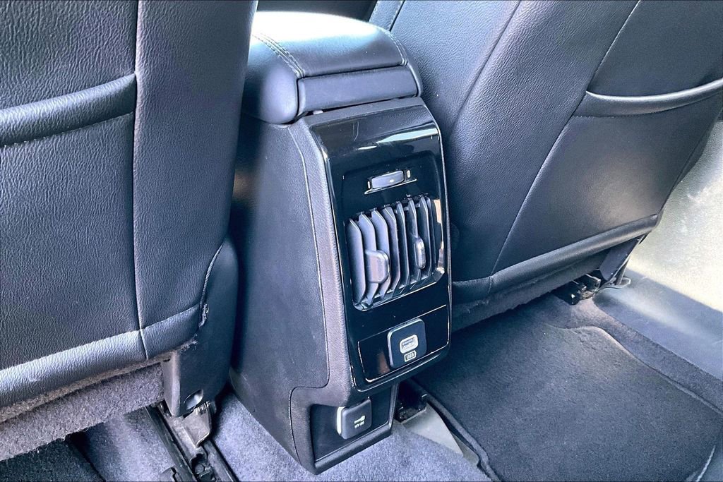 Used 2024 Jeep Compass Latitude w/ Altitude Special Edition AWD/4WD image 32