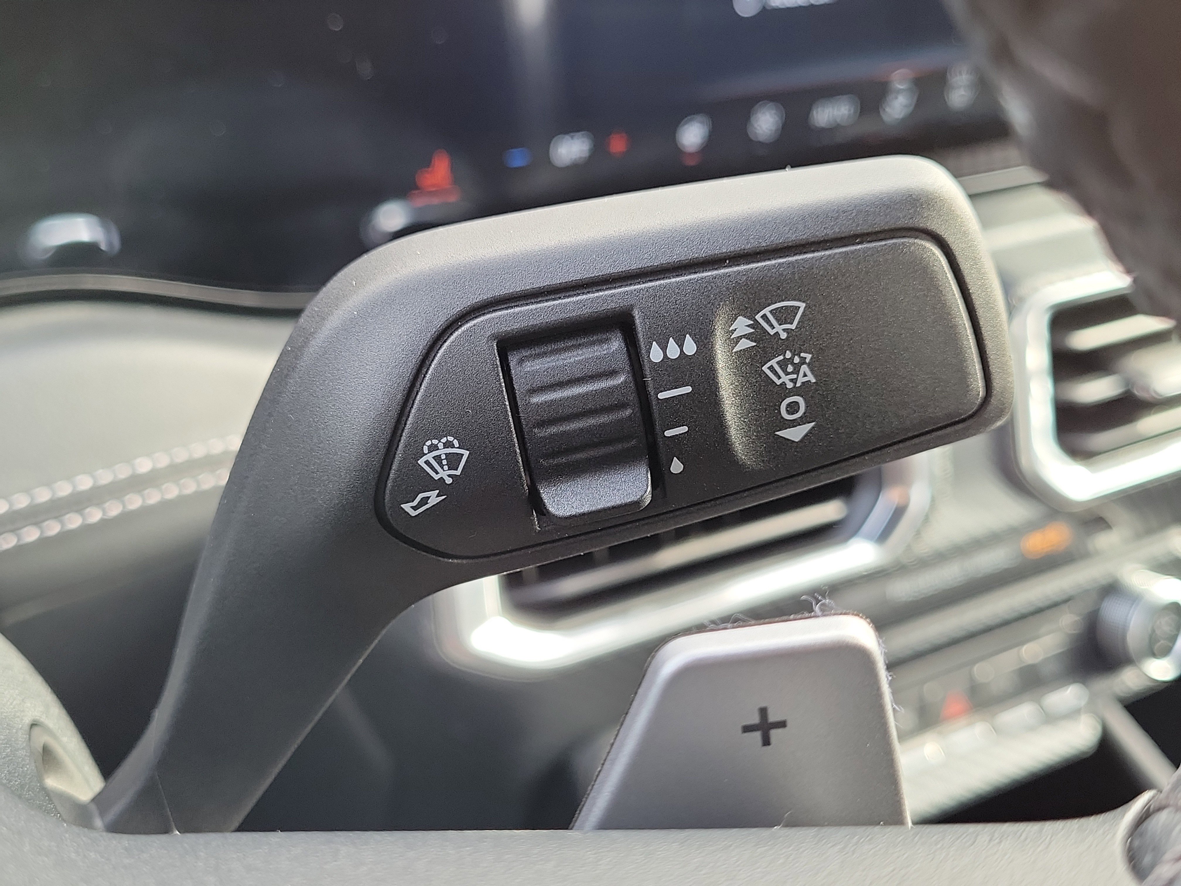 Used 2025 Ford Mustang GT Premium image 24