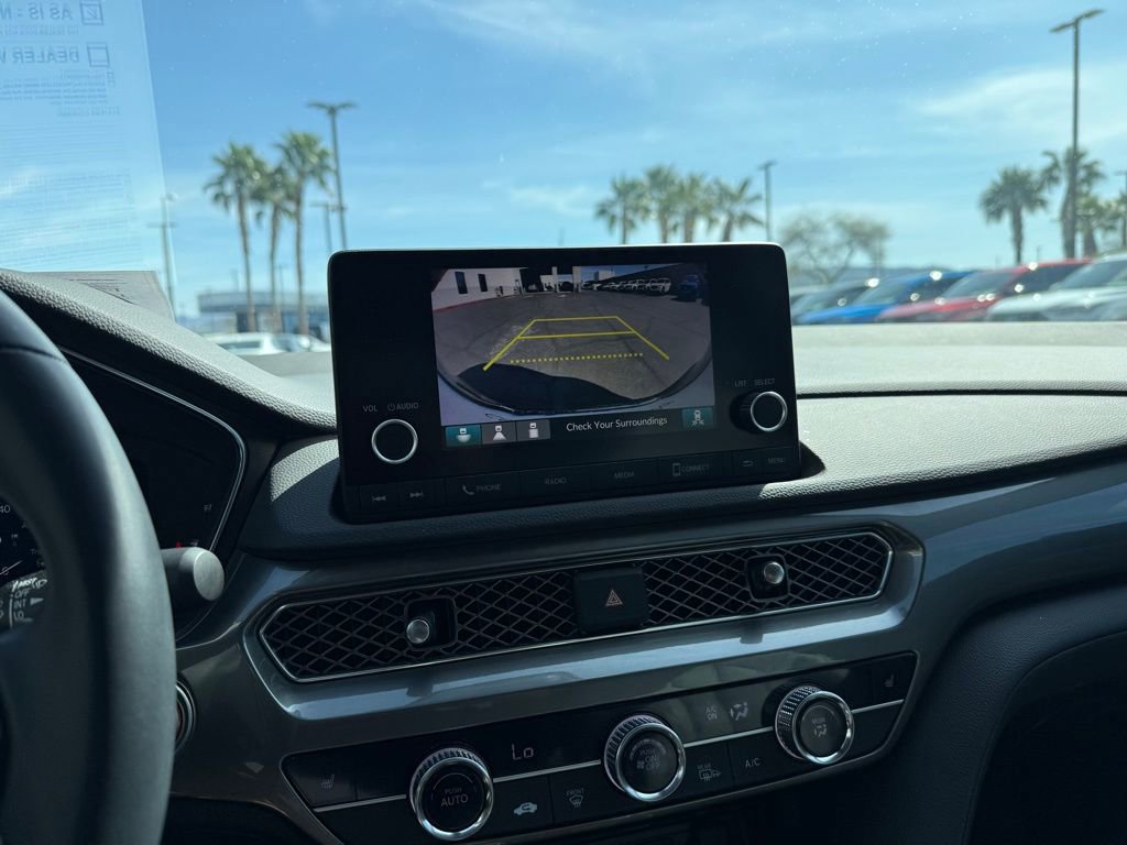 Used 2024 Acura Integra Base image 12