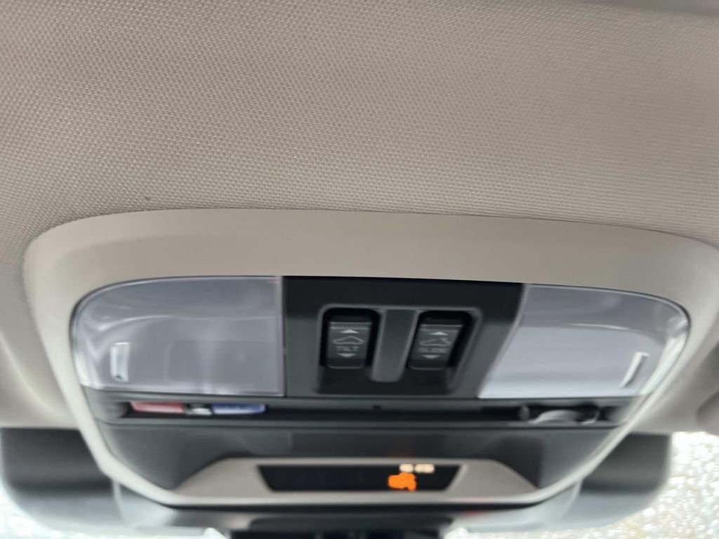 Used 2025 Subaru Crosstrek 2.5i Limited w/ Crosstrek Mirror Package image 16