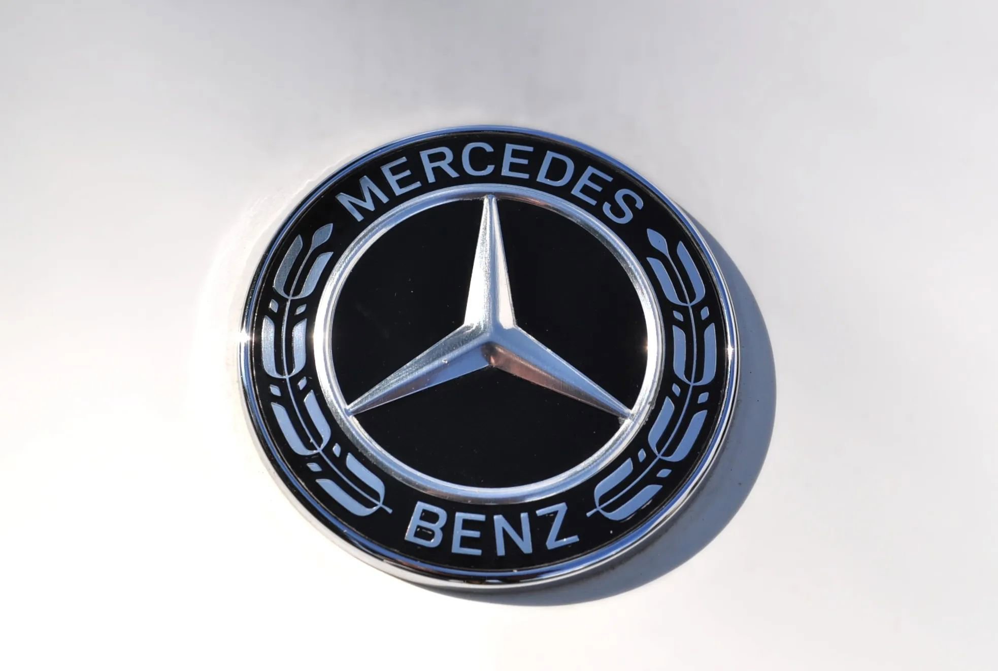 Used 2018 Mercedes-Benz E 300 4MATIC w/ Premium 1 Package image 31