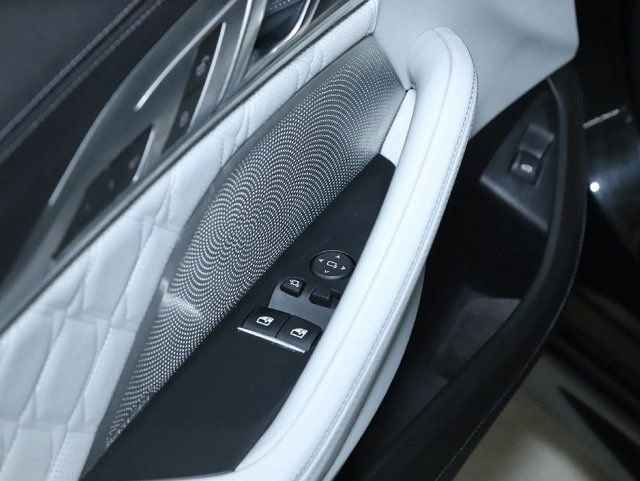 Used 2022 BMW M8 Competition image 17