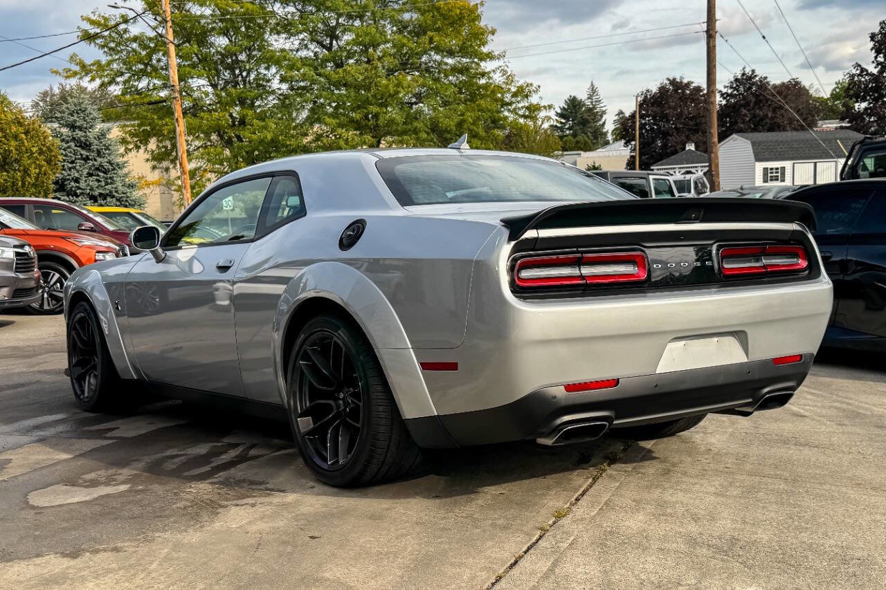 Used 2022 Dodge Challenger R/T Scat Pack image 12