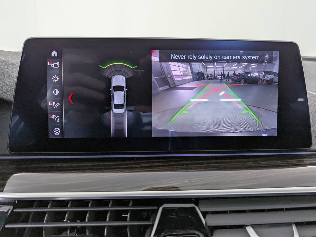 Used 2019 BMW 530i xDrive w/ Convenience Package AWD/4WD image 23
