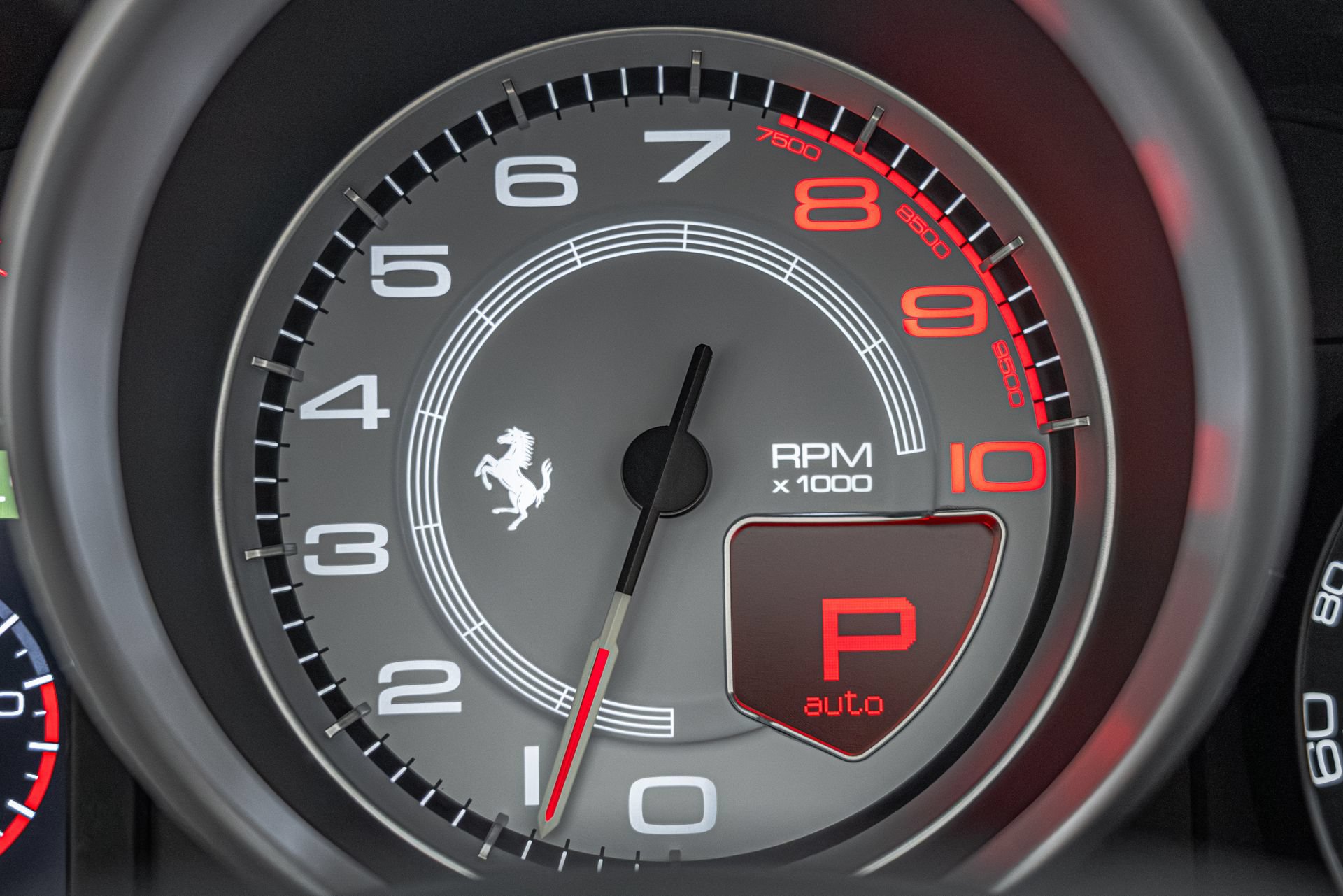 Certified 2016 Ferrari California T RWD image 41
