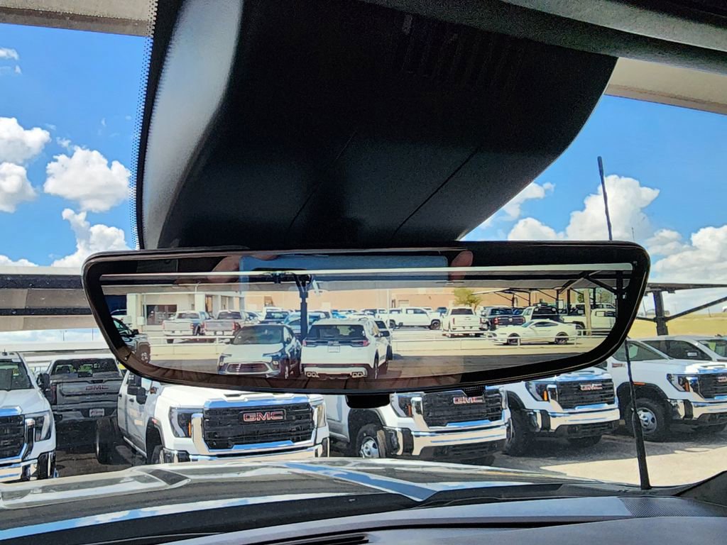 New 2026 GMC Sierra 3500 Denali Ultimate image 39