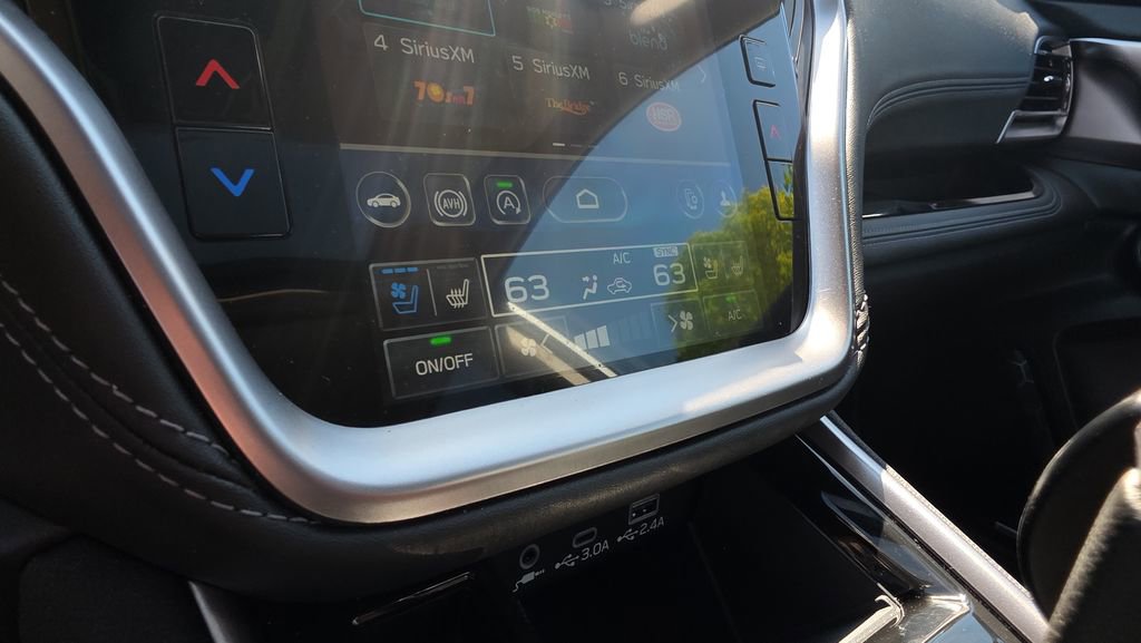 Used 2025 Subaru Outback Touring XT image 23