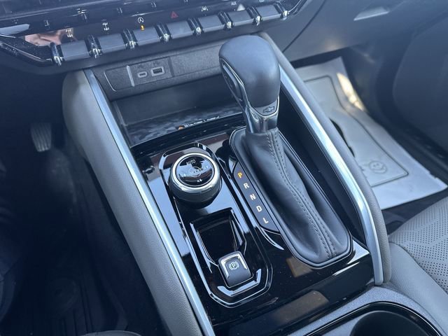 Certified 2024 Chevrolet Colorado ZR2 w/ ZR2 Convenience Package III image 18