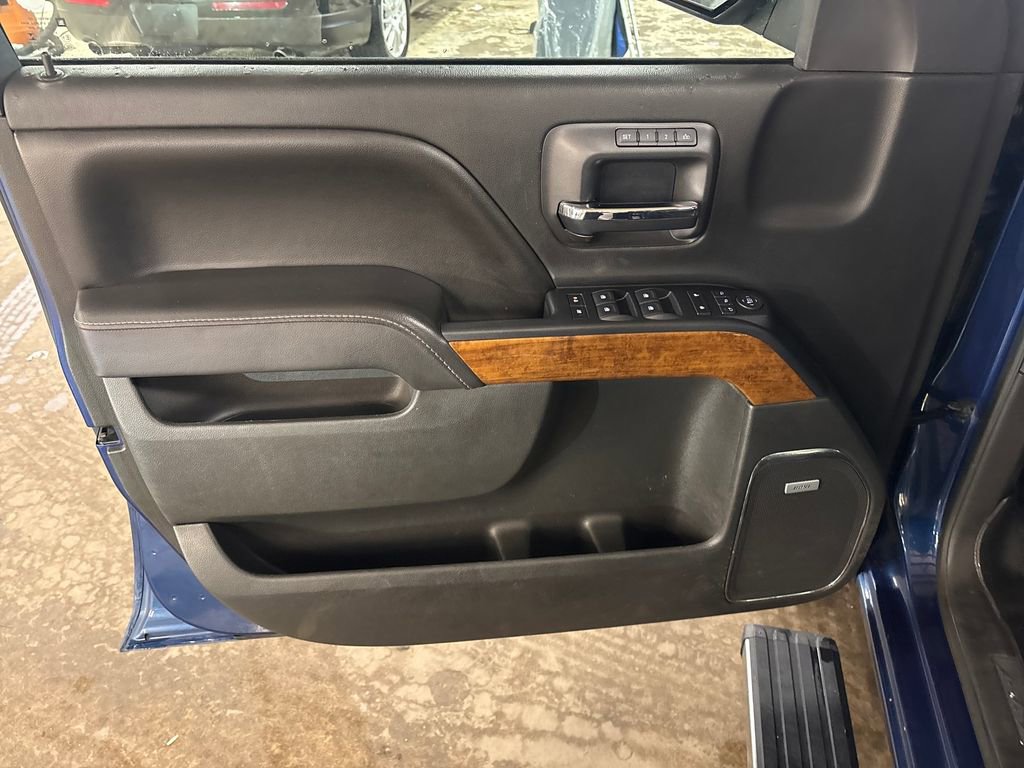 Used 2017 Chevrolet Silverado 1500 High Country AWD/4WD image 15
