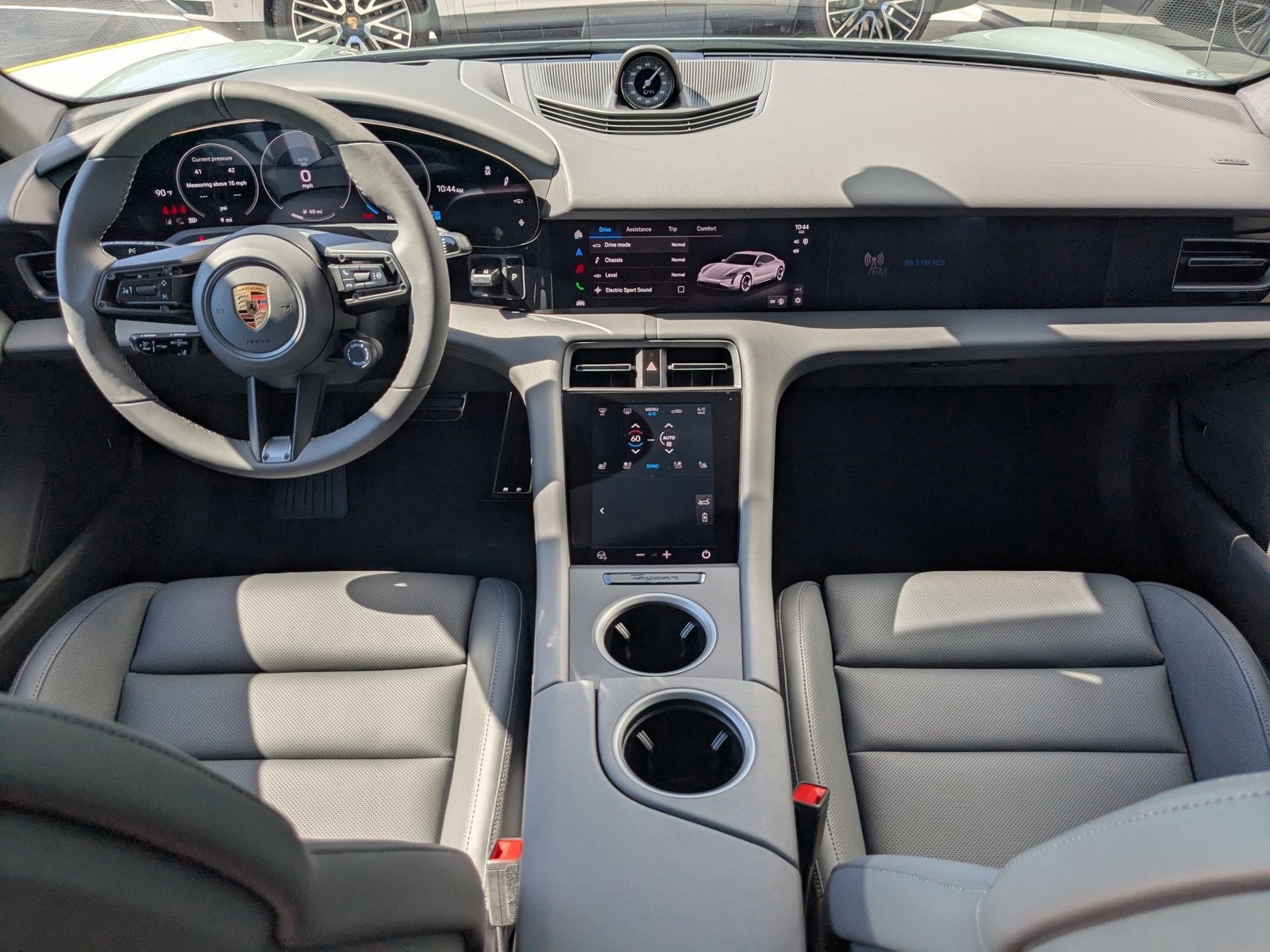 New 2025 Porsche Taycan image 23