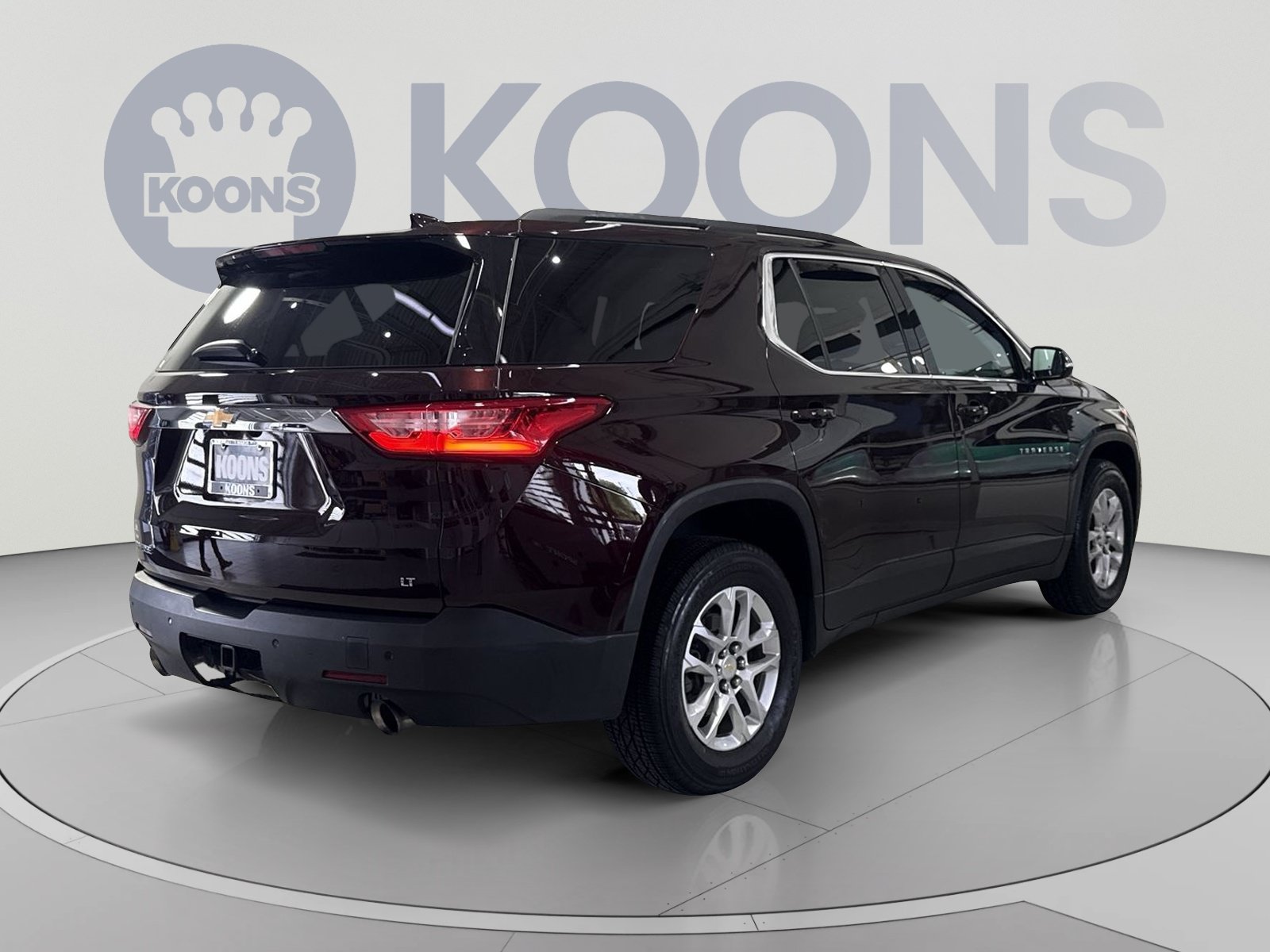 Used 2020 Chevrolet Traverse LT w/ Driver Confidence II Package FWD image 11