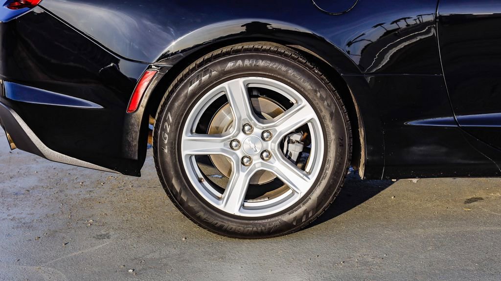 Used 2022 Chevrolet Camaro LT image 12