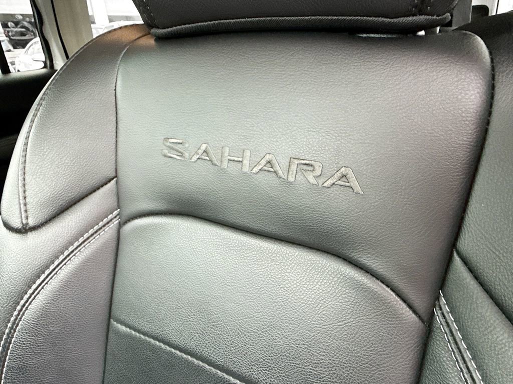 Used 2023 Jeep Wrangler Unlimited Sahara w/ Cold Weather Group image 24