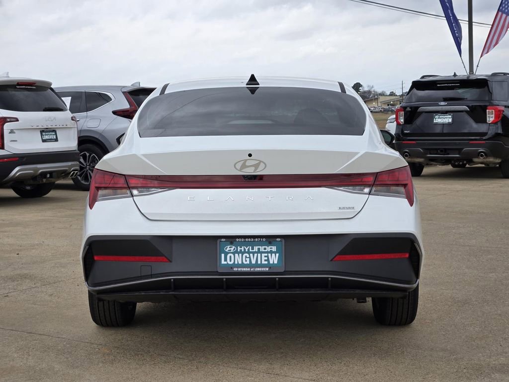 New 2026 Hyundai Elantra Blue FWD image 4