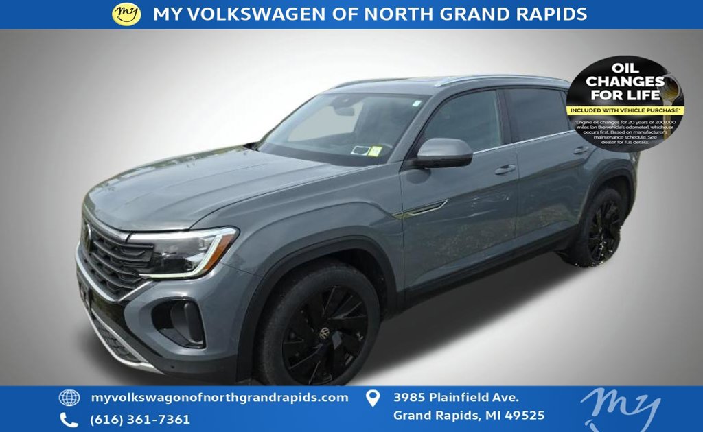 Used 2024 Volkswagen Atlas Cross Sport SE AWD/4WD image 4