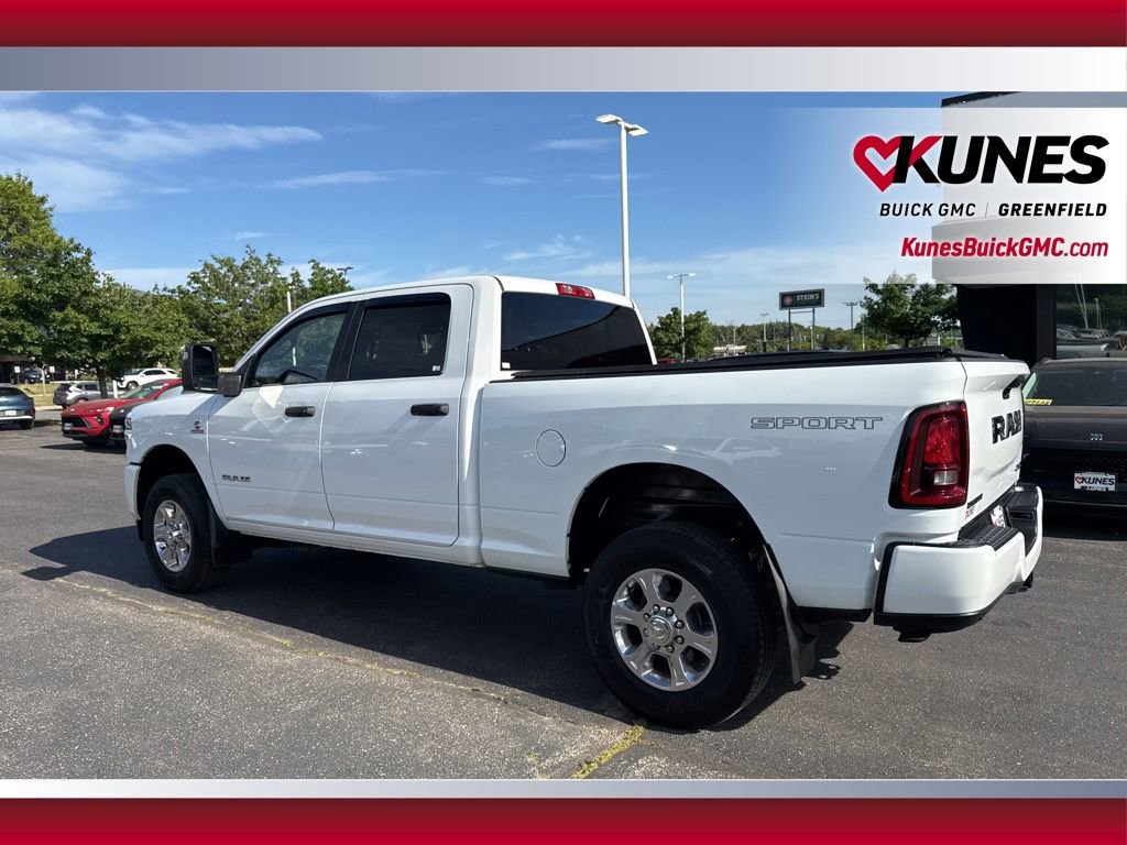 Used 2025 RAM 2500 Big Horn AWD/4WD image 10