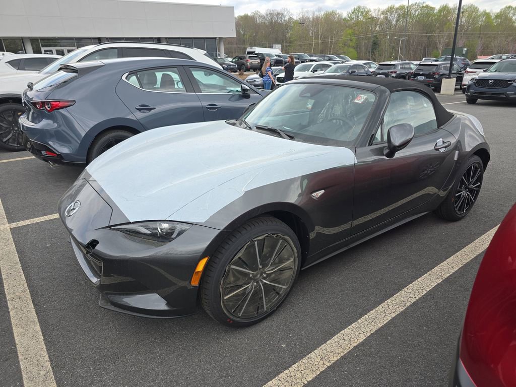 New 2026 MAZDA MX-5 Miata Grand Touring RWD image 4