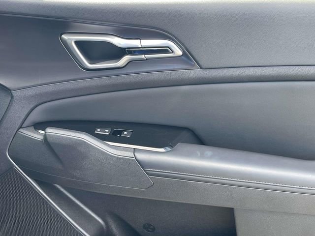 Used 2023 Kia Sportage EX image 15