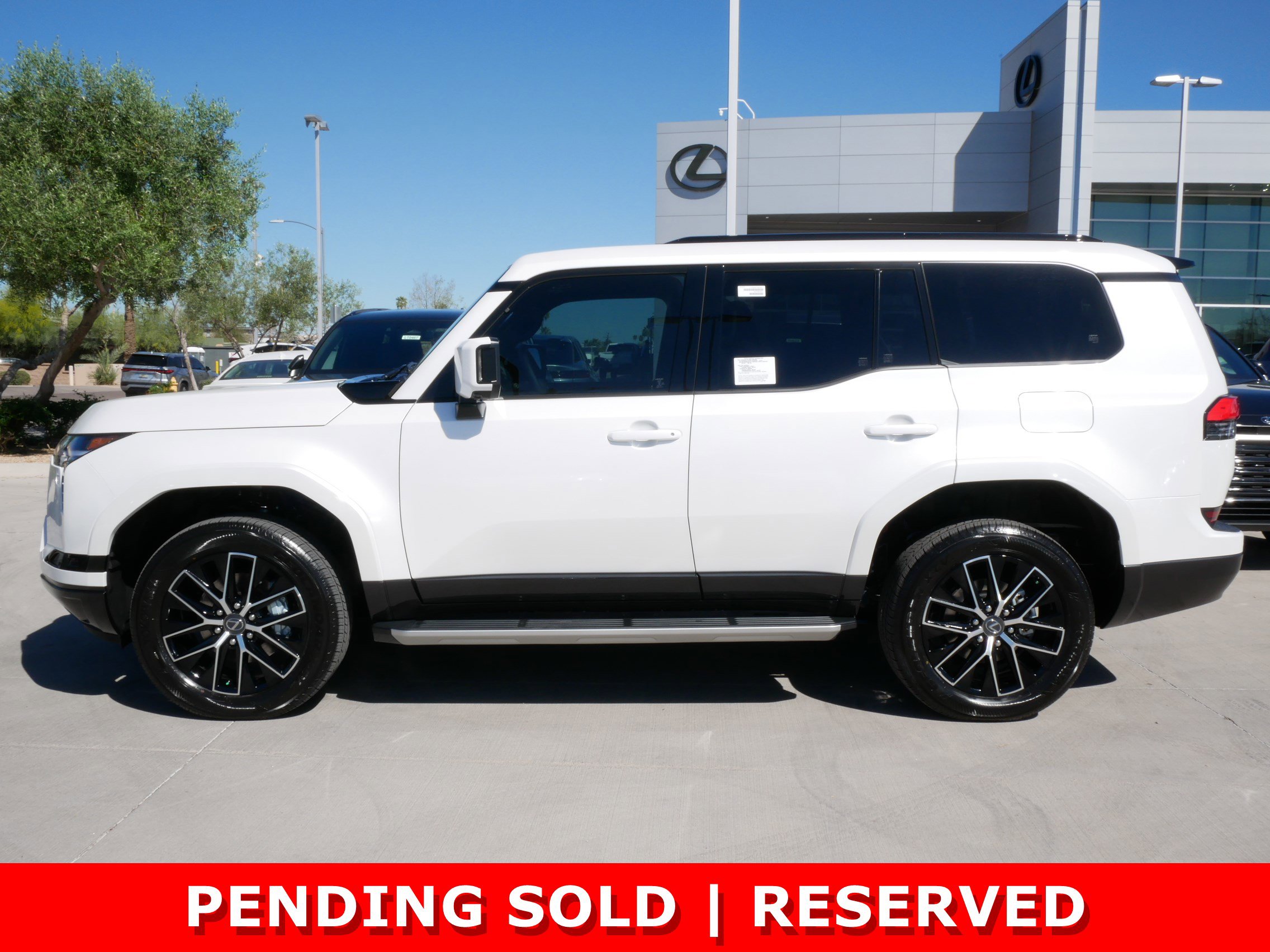 New 2026 Lexus GX 550 w/ Cold Area Package AWD/4WD image 3