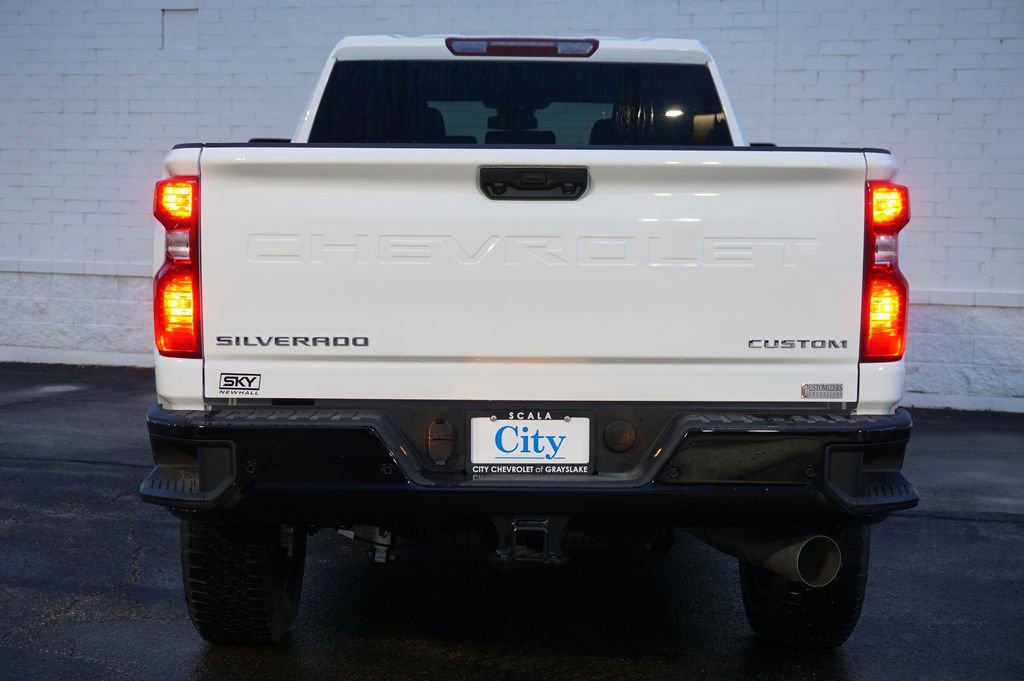 New 2026 Chevrolet Silverado 2500 Custom w/ Custom Value Package image 6