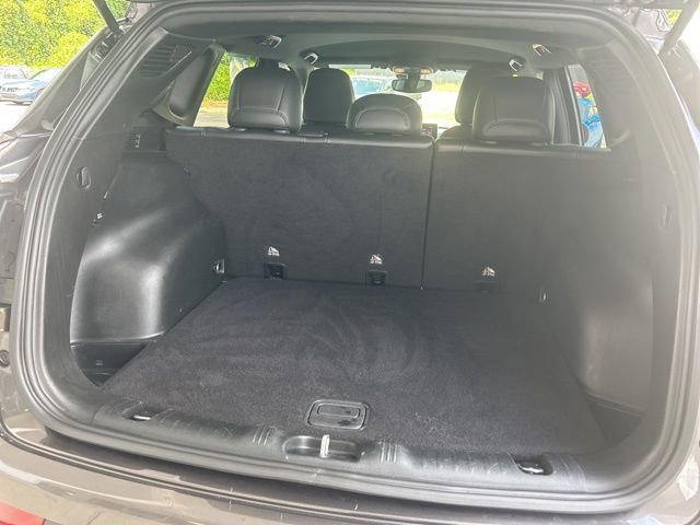 Used 2024 Jeep Compass Limited image 28