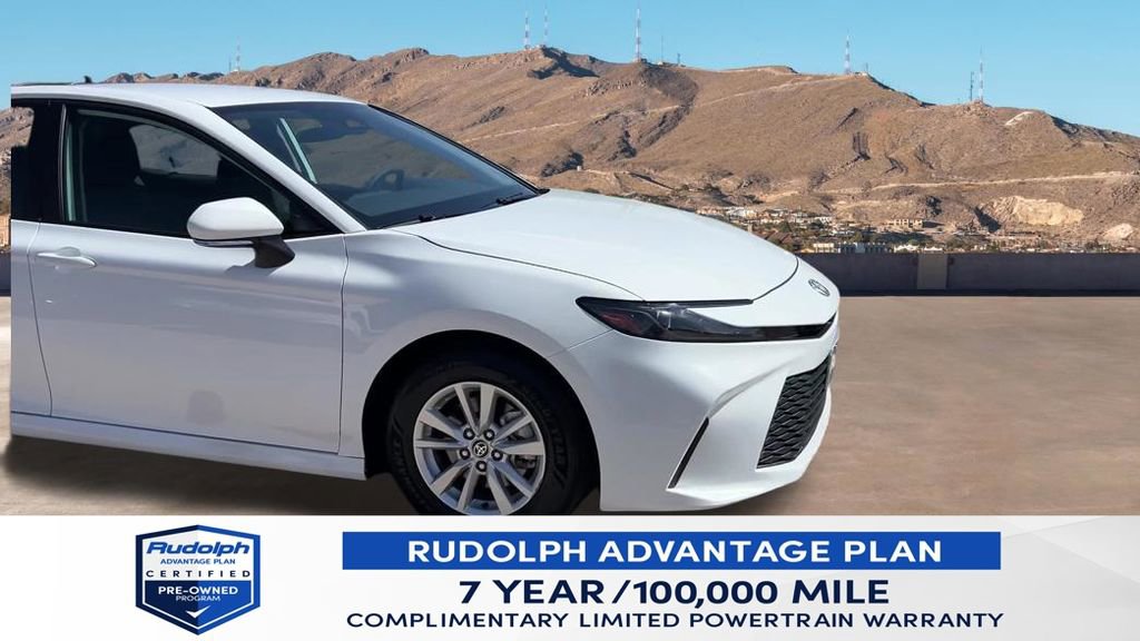 Used 2025 Toyota Camry LE image 7