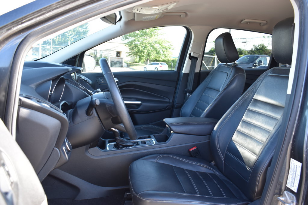 Used 2018 Ford Escape Titanium FWD image 6