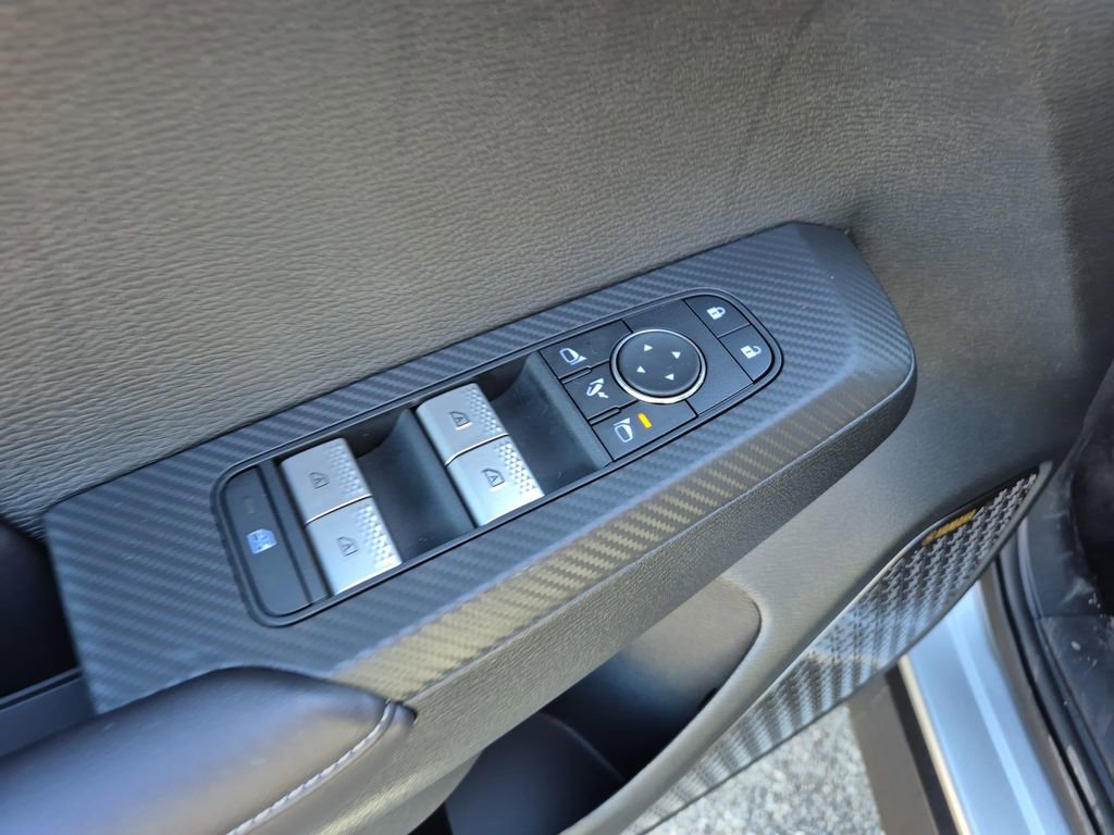 New 2026 Mitsubishi Outlander SE image 19