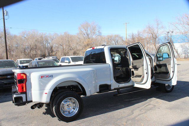 Used 2026 Ford F450 Platinum w/ Platinum Plus Package image 20