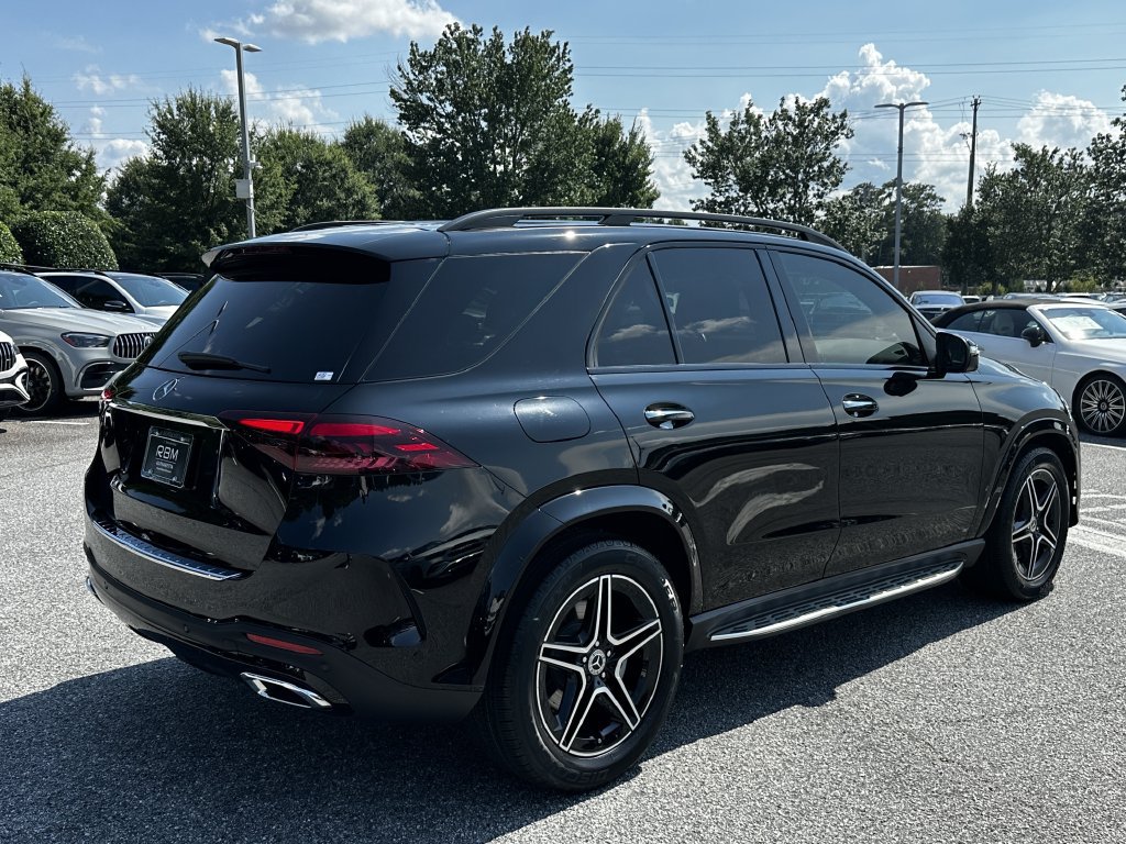 Certified 2025 Mercedes-Benz GLE 350 4MATIC w/ AMG Line Exterior image 8