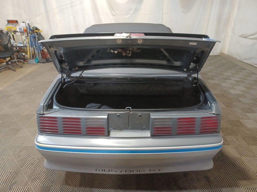 Used 1988 Ford Mustang GT image 19