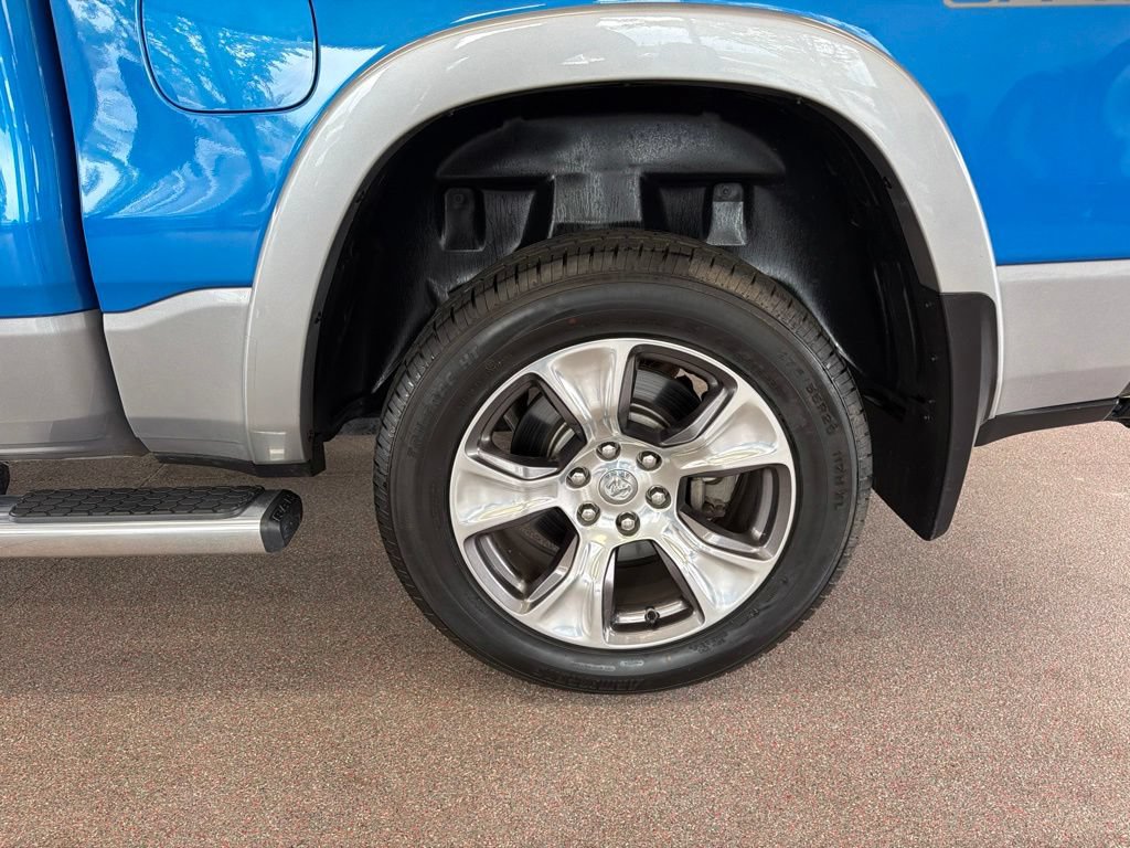 Used 2020 RAM 1500 Laramie AWD/4WD image 23