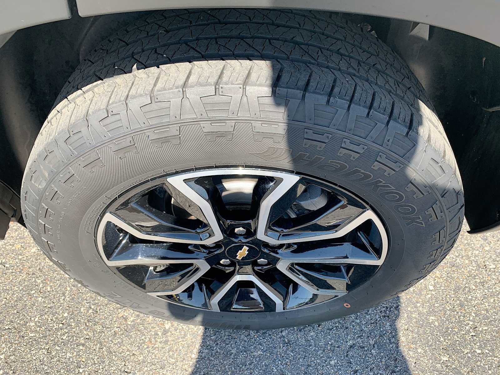Certified 2023 Chevrolet TrailBlazer ACTIV w/ Sun and Liftgate Package AWD/4WD image 32