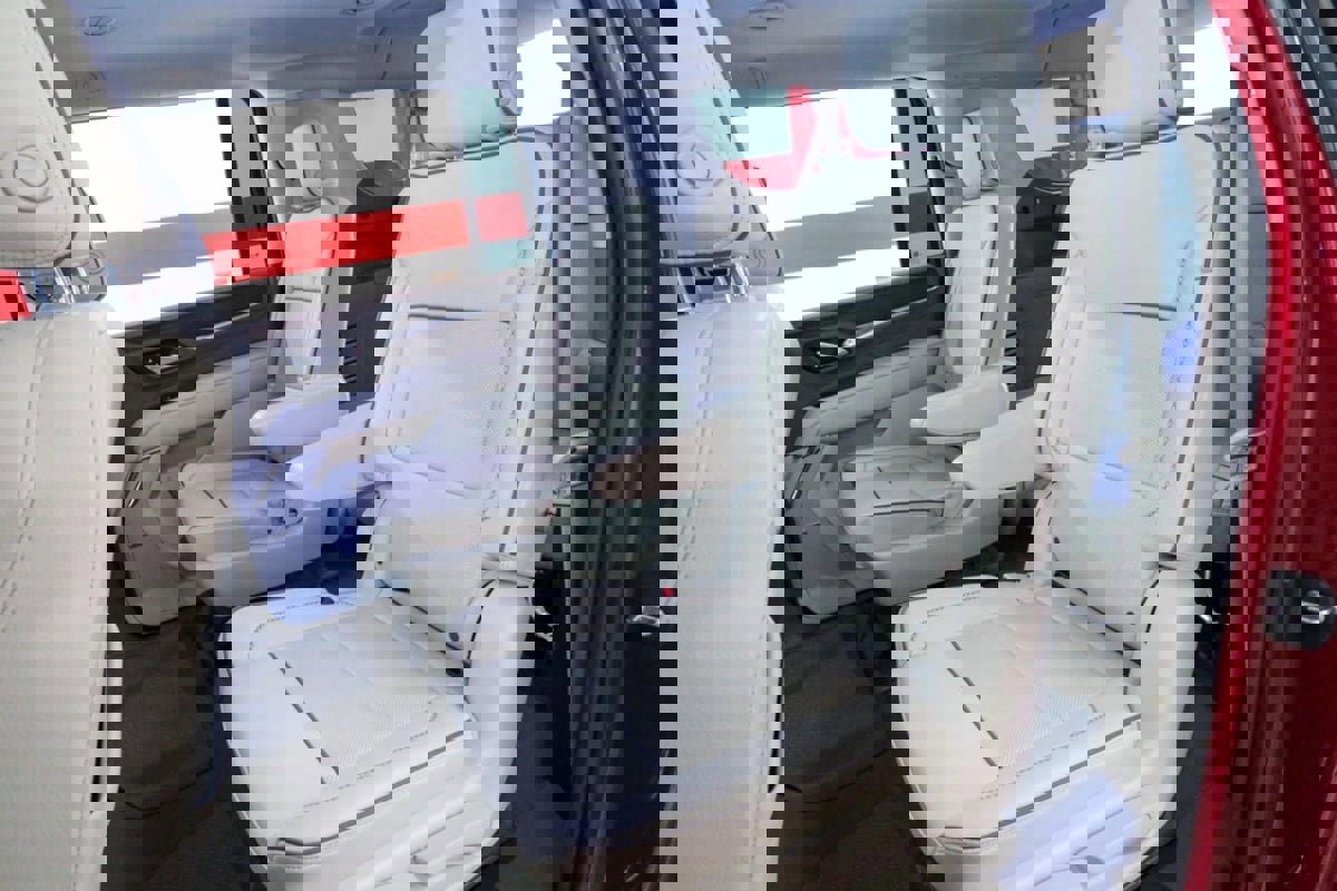 Used 2023 GMC Yukon XL Denali image 14