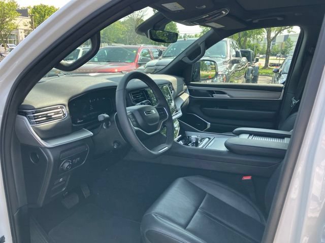 Used 2025 Jeep Wagoneer Series III w/ Premium Group I AWD/4WD image 10
