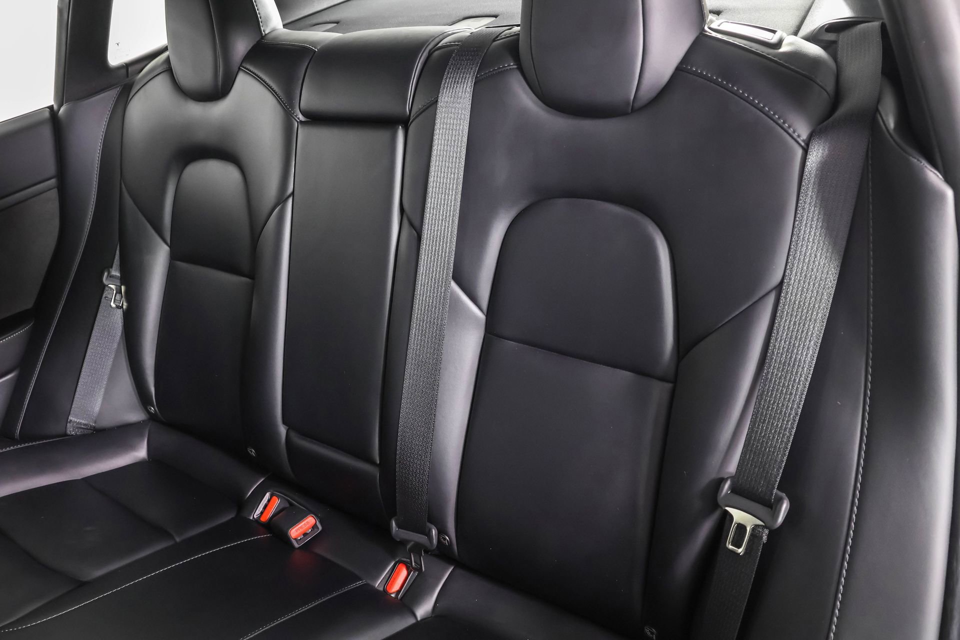 Used 2021 Tesla Model 3 Standard Range Plus image 35