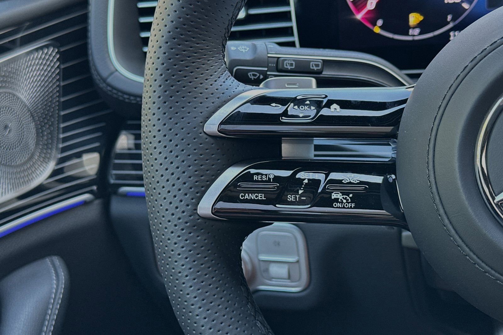 New 2024 Mercedes-Benz GLS 450 4MATIC image 30