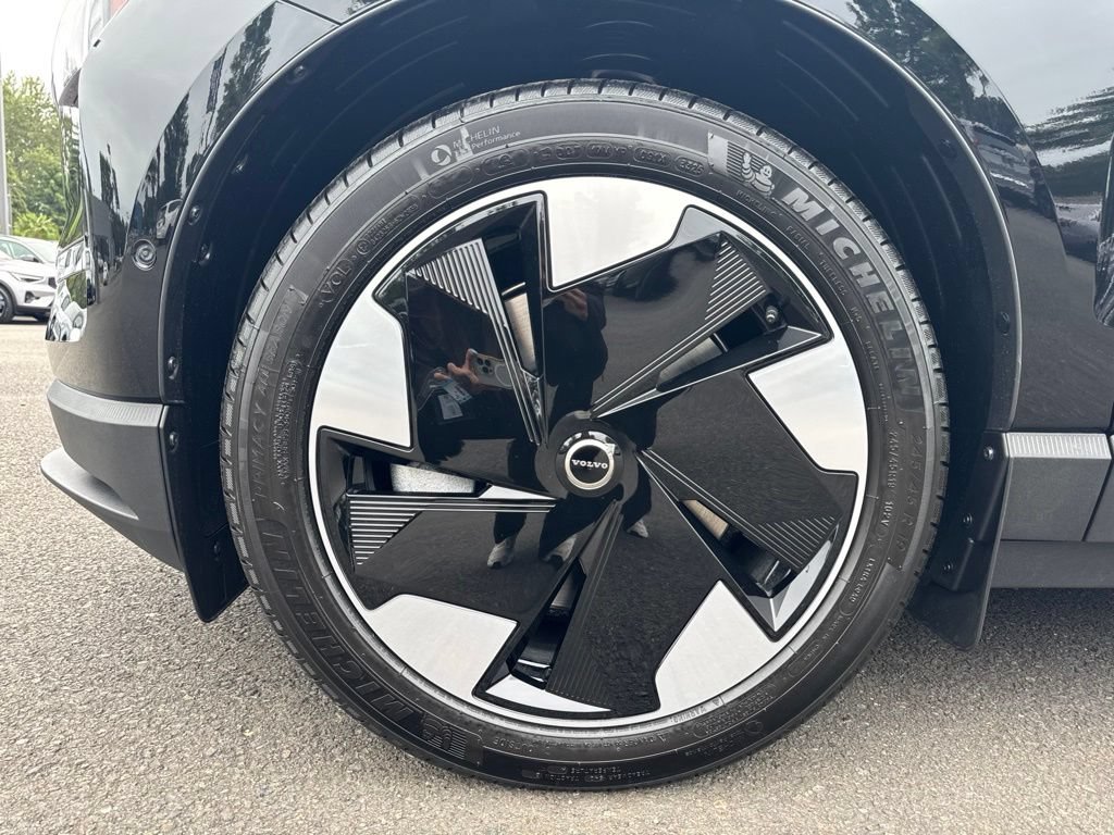 New 2026 Volvo EX30 Ultra w/ Protection Package Premier AWD/4WD image 28