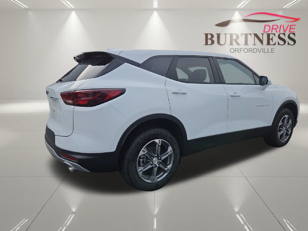 New 2026 Chevrolet Blazer LT w/ LPO, Floor Liner Package FWD image 7