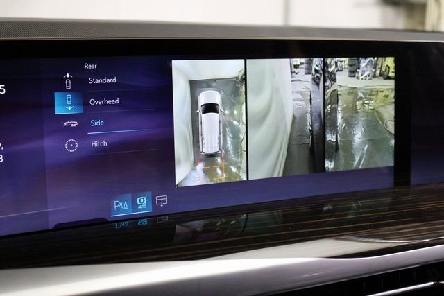 New 2026 Cadillac Escalade Luxury w/ Touring Package image 21