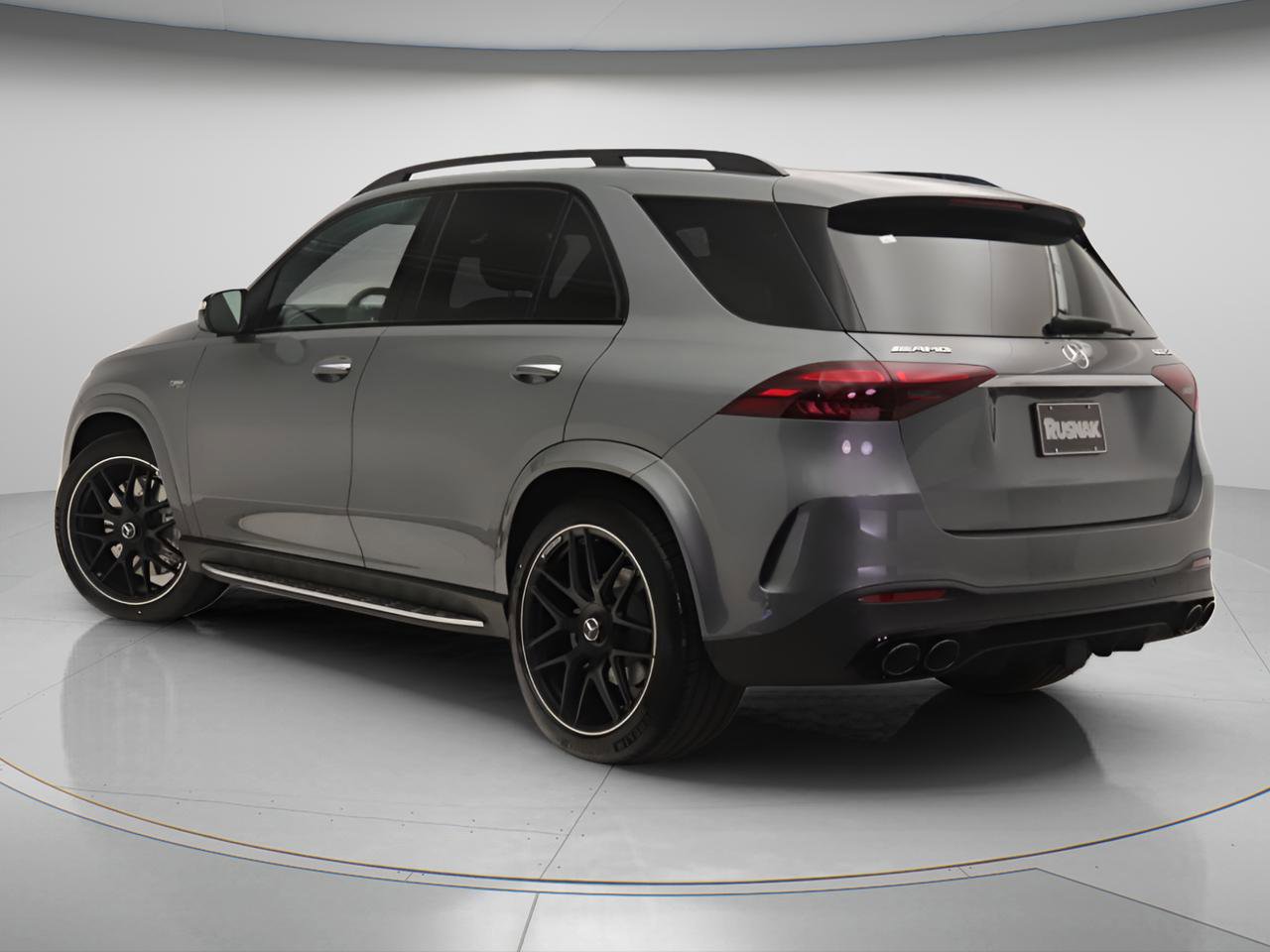 New 2026 Mercedes-Benz GLE 53 AMG 4MATIC image 2