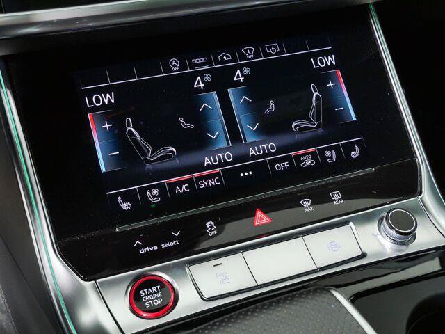 Used 2022 Audi RS 6 AWD/4WD image 18