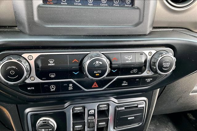 Used 2021 Jeep Gladiator Sport AWD/4WD image 16