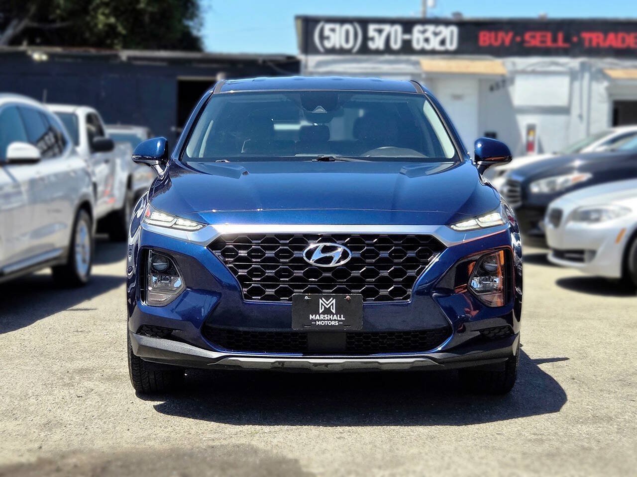 Used 2019 Hyundai Santa Fe SE AWD/4WD image 2