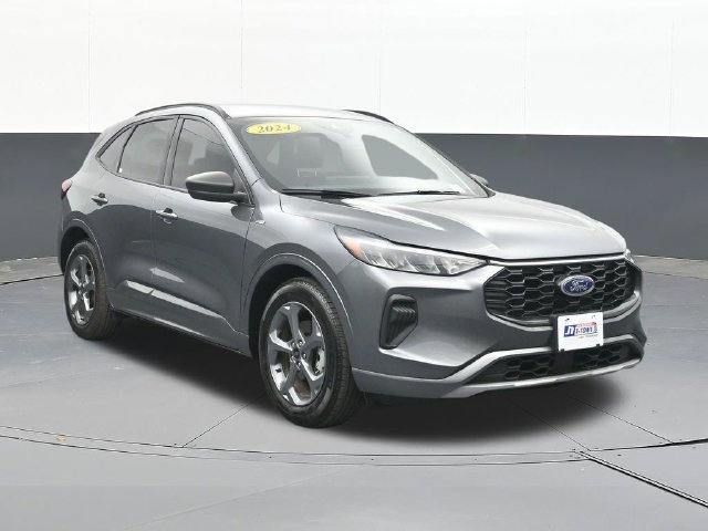 Used 2024 Ford Escape ST-Line w/ Tech Pack #1 FWD image 19